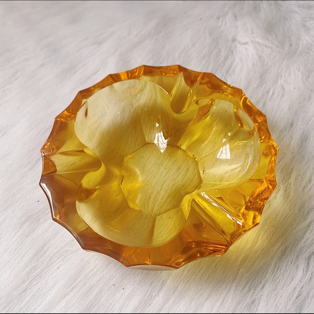 Vintage ashtray glass